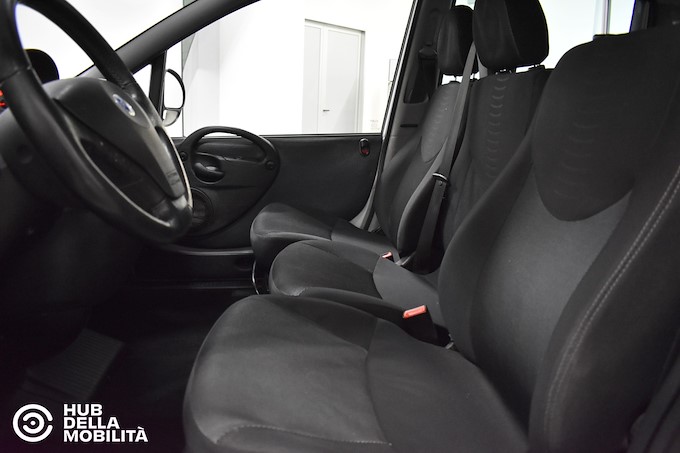 FIAT Multipla 1.6 16V Natural Power Active